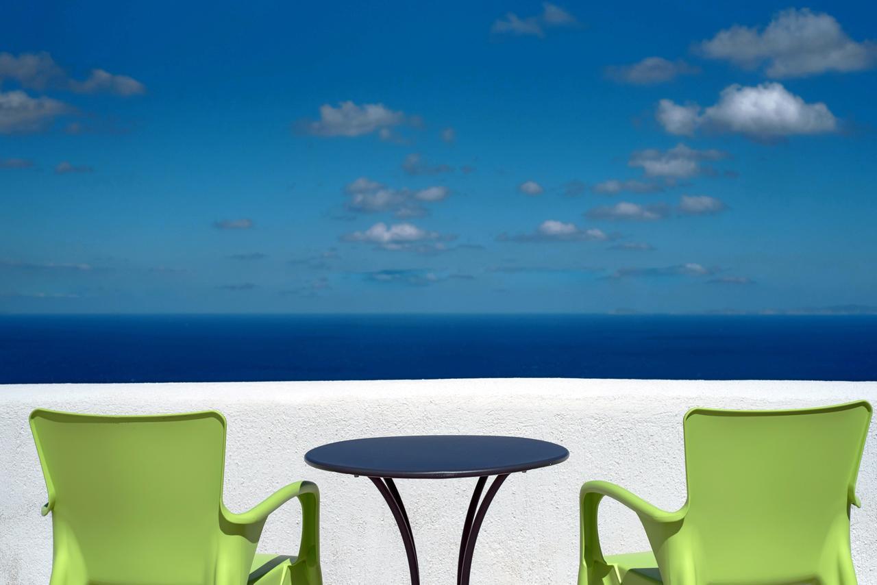 Aeri Aparthotel Folégandros Exteriör bild