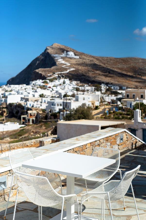 Aeri Aparthotel Folégandros Exteriör bild